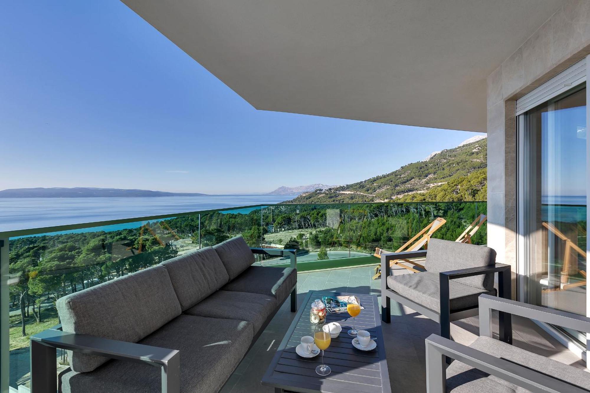 Апартаменты Exclusive Penthouse Big Blue With Private Jacuzzi Макарска Экстерьер фото