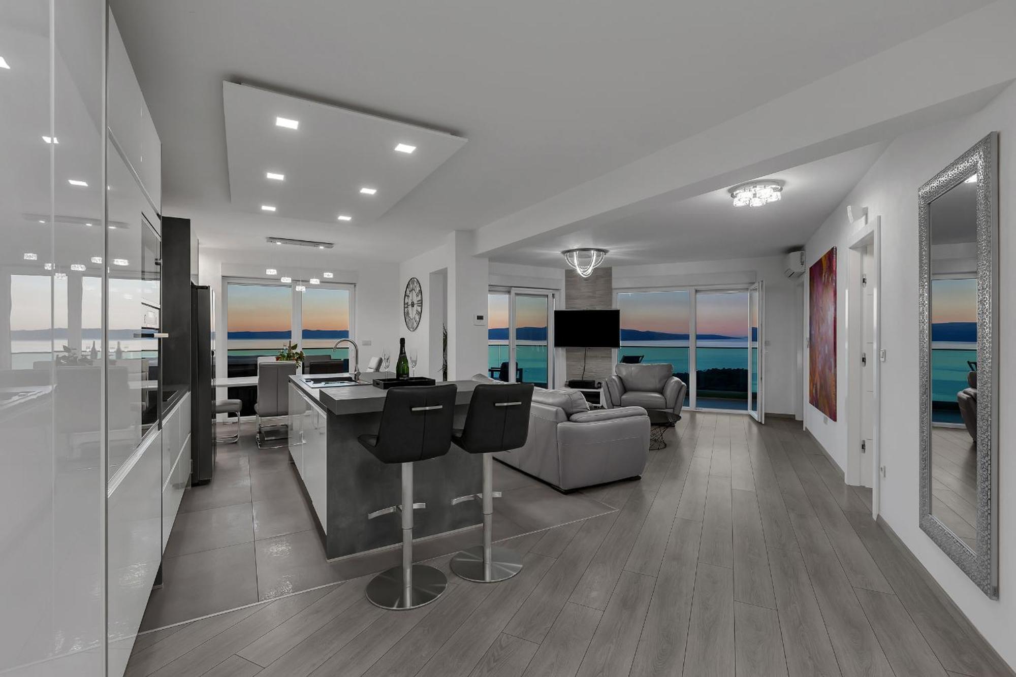 Апартаменты Exclusive Penthouse Big Blue With Private Jacuzzi Макарска Экстерьер фото