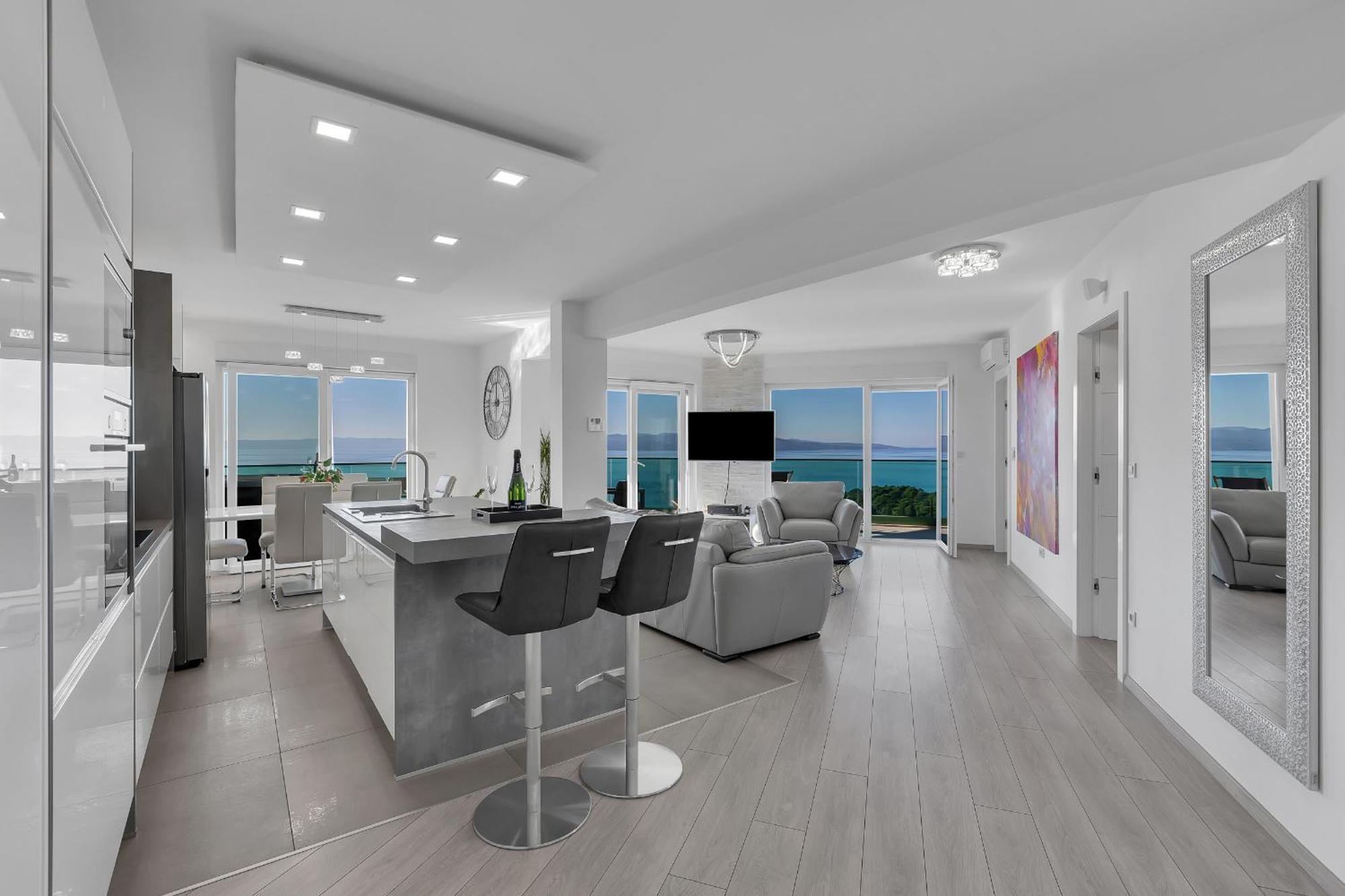 Апартаменты Exclusive Penthouse Big Blue With Private Jacuzzi Макарска Экстерьер фото